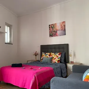 https://by-la-rambla-rooms.catalonia-hotels.com